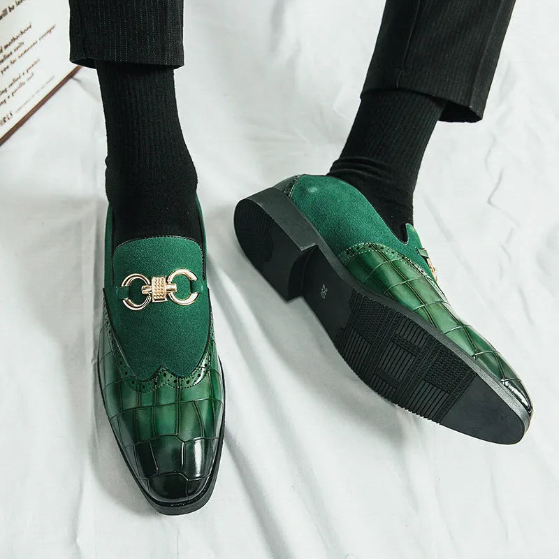 Men's black Korean style pointed toe casual shoes with sewing line detail on artificial PU upper