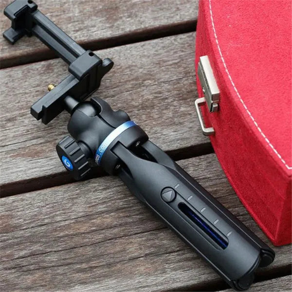 Black desktop smartphone tripod compatible with Apple iPhone and Huawei P30 models