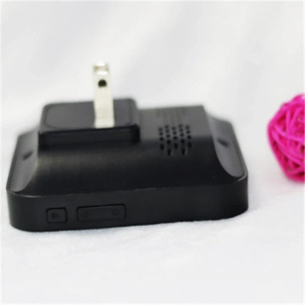 Light reminder doorbell in black and white with smart home compatibility
