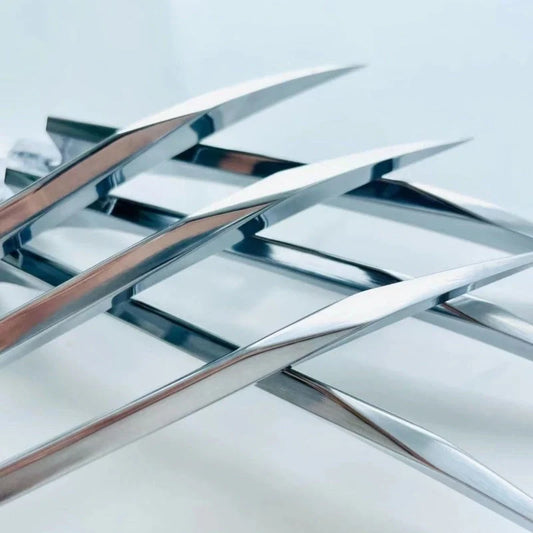 Aluminium alloy cosplay war claws in mirror and matte finishes
