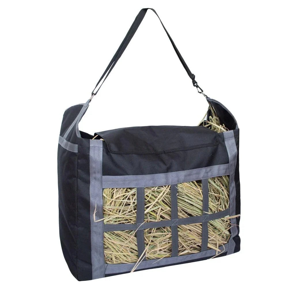 Adjustable Feed Bag for Horses made with durable 600D Oxford cloth, featuring an innovative design for a customised and mess-free feeding experience.