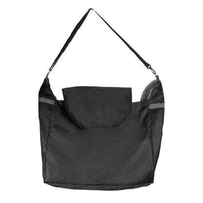 Adjustable Feed Bag for Horses made with durable 600D Oxford cloth, featuring an innovative design for a customised and mess-free feeding experience.