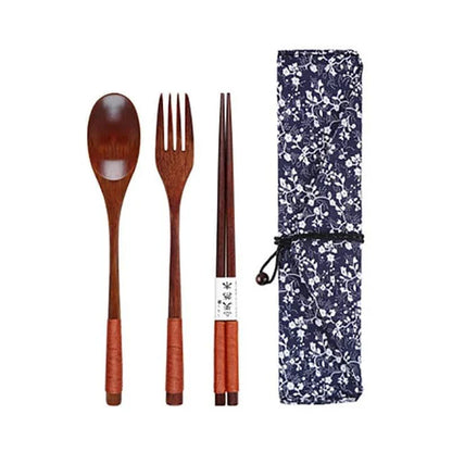 A portable wooden cutlery set with a coordinating cloth bag, perfect for outdoor dining and travel.
