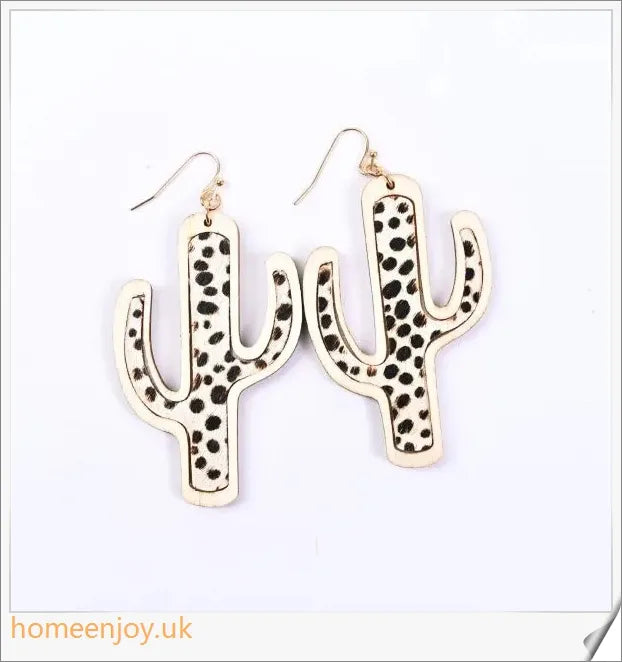 Cactus Tree Earrings - Sustainable and Unique Botanical Accessories