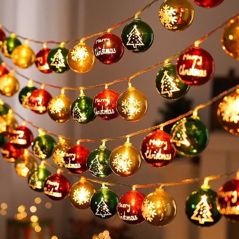 Christmas electroplating ball fairy lights with heart-shaped gold baubles on a string