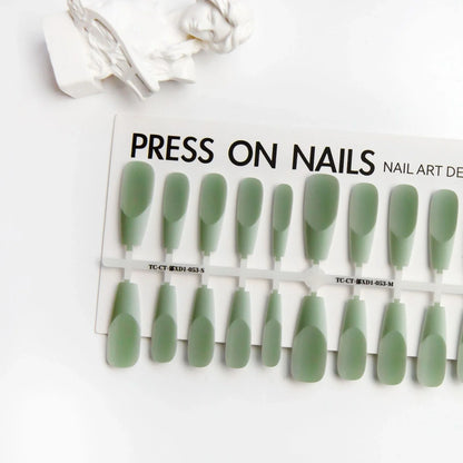 40 ultra-thin nail stickers with retro Chinese designs in frosted and glossy finishes for French manicures