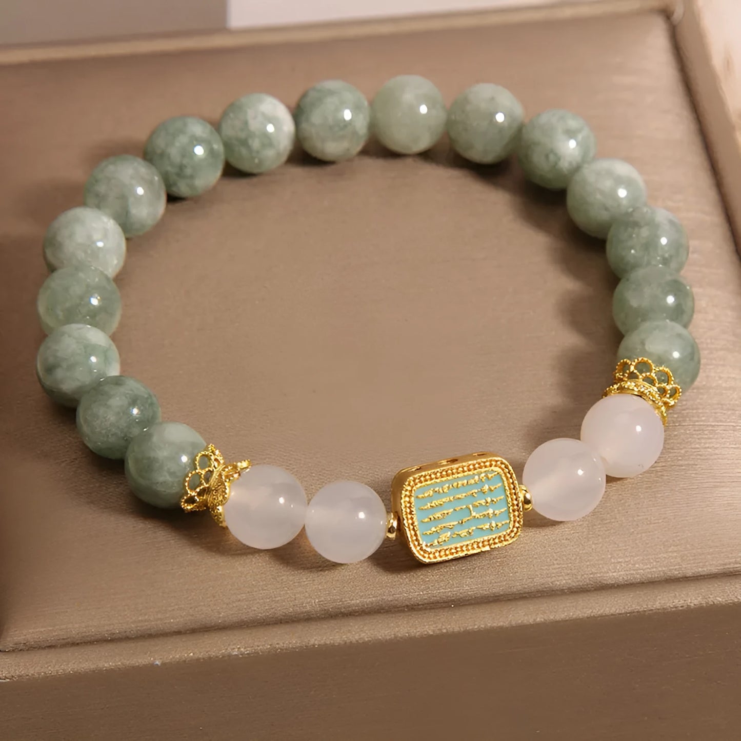 Oil green emerald crystal bracelet with five-piece scriptures design for women