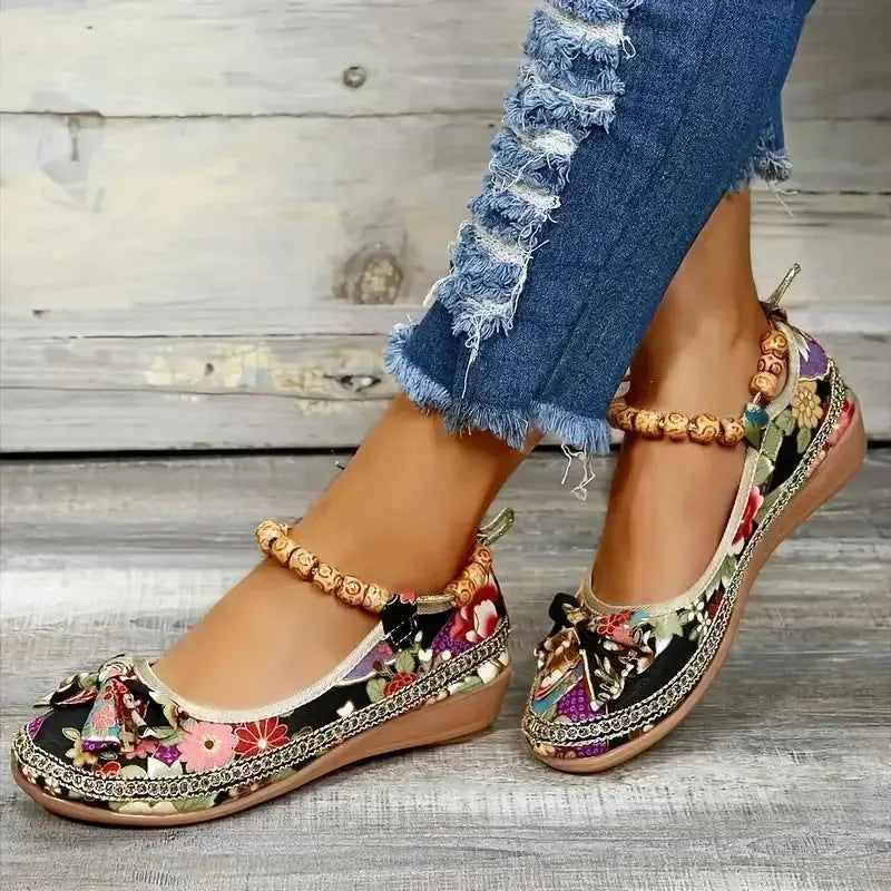 Women's black ethnic style platform sandals with cloth upper and PU sole