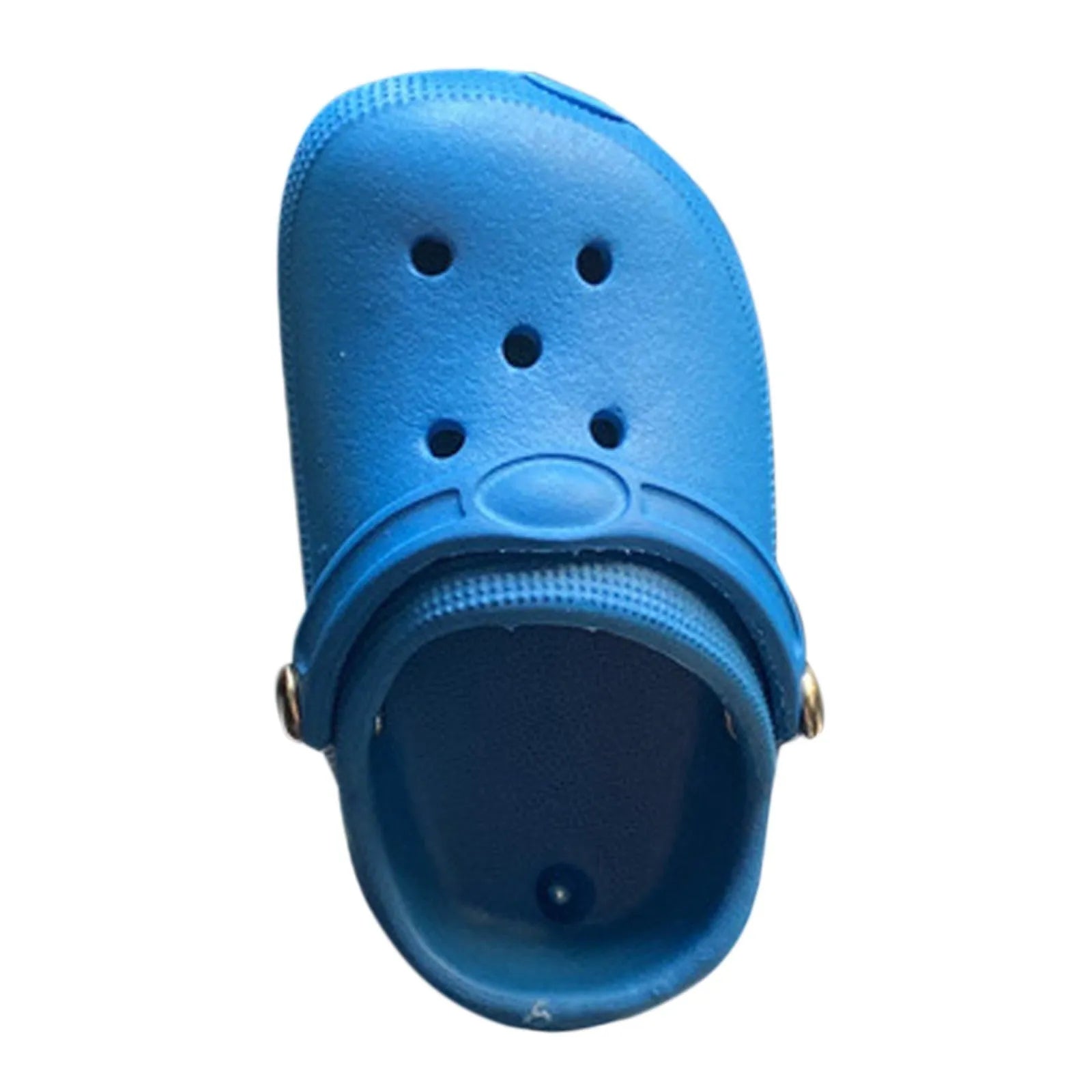Car air vent clip-on aromatherapy diffuser with removable decorative shoes in seven colour options