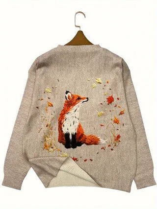 Loose fit lapel collar printed top in 95% polyester, available in sizes S to 5XL.