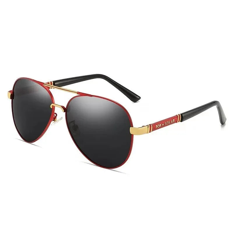 Men's polarised sunglasses with metal frame and adjustable nose pads in gold and black colour