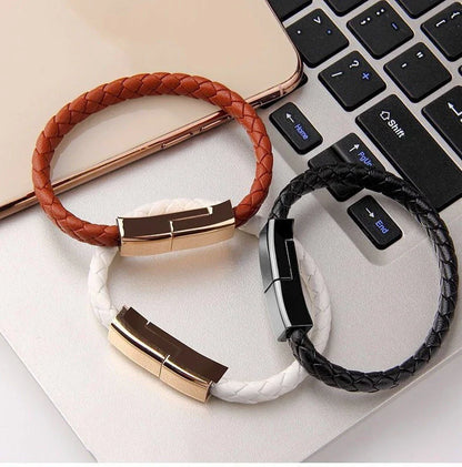 Stylish leather bracelet with built-in charging cable for smartphones and USB-C devices