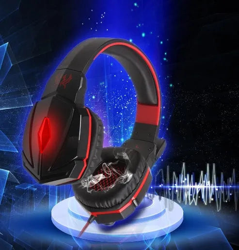G1000 gaming headset with microphone in Blue, over-ear wired design with 3.5 dual plug and USB connection