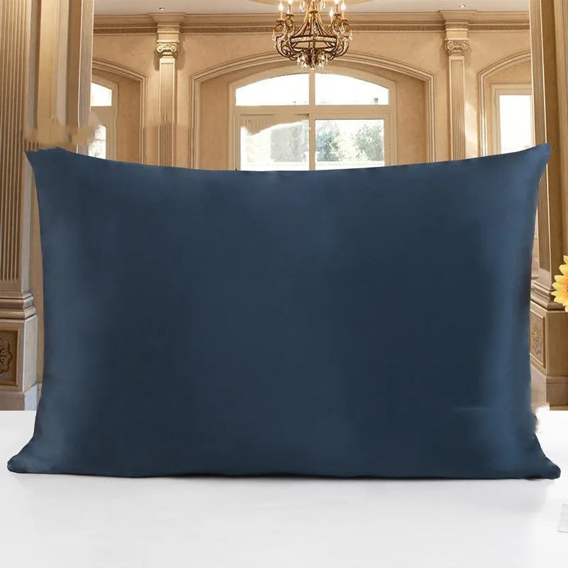 19 M double-sided silk pillowcase in champagne colour showing smooth texture and hem detailing