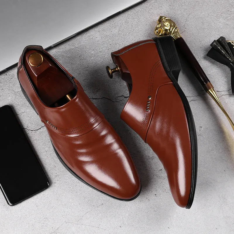 Men's casual pointed toe shoes in black artificial PU with elastic band, low heel, and rubber sole