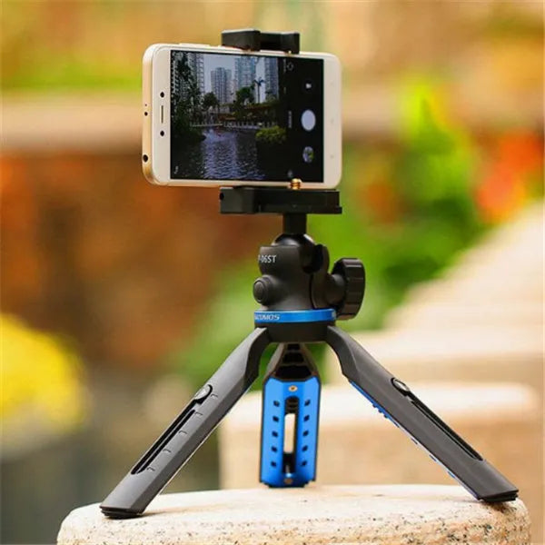 Black desktop smartphone tripod compatible with Apple iPhone and Huawei P30 models