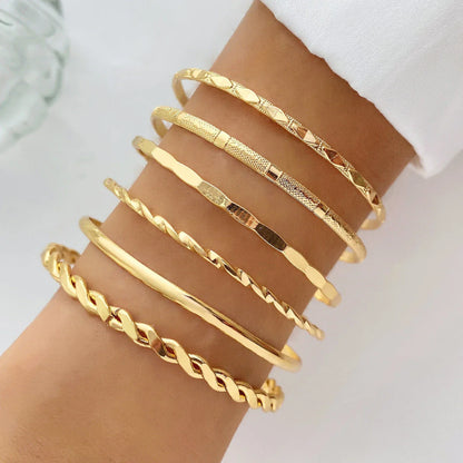 Bohemian Metal Chain Bracelet Set for Women in Gold Geometric Design