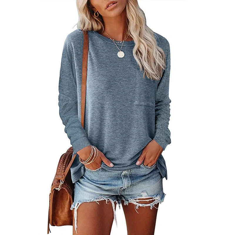 Cotton-polyester blend long-sleeved T-shirt with pocket split design in various colours