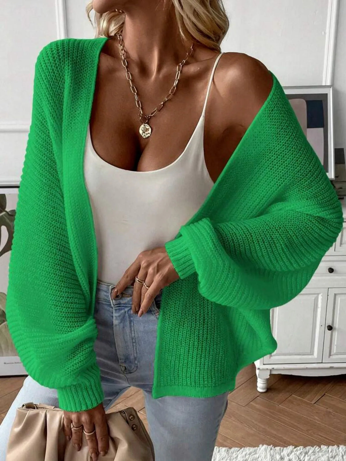Polyester batwing sleeve cardigan in solid colour with loose fit styling