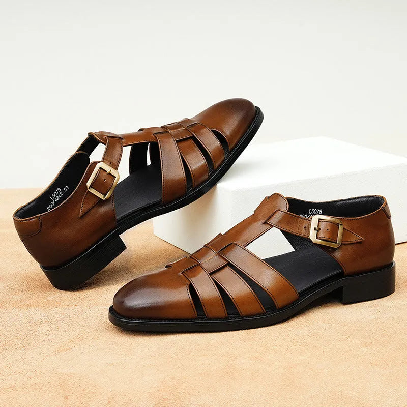 Men's black genuine leather retro business sandals with a rubber sole and pigskin lining.