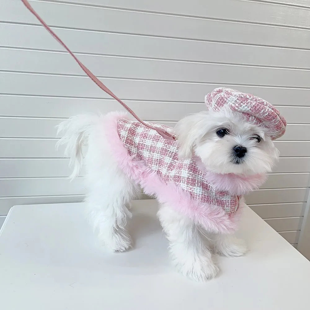 Pink cat costume with beret, cape, and hand-holding rope in polyester material
