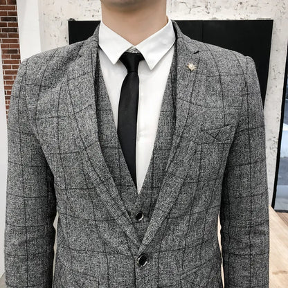 Men's slim fit plaid three-piece suit in chemical fibre viscose blend, available in khaki black dark blue grey