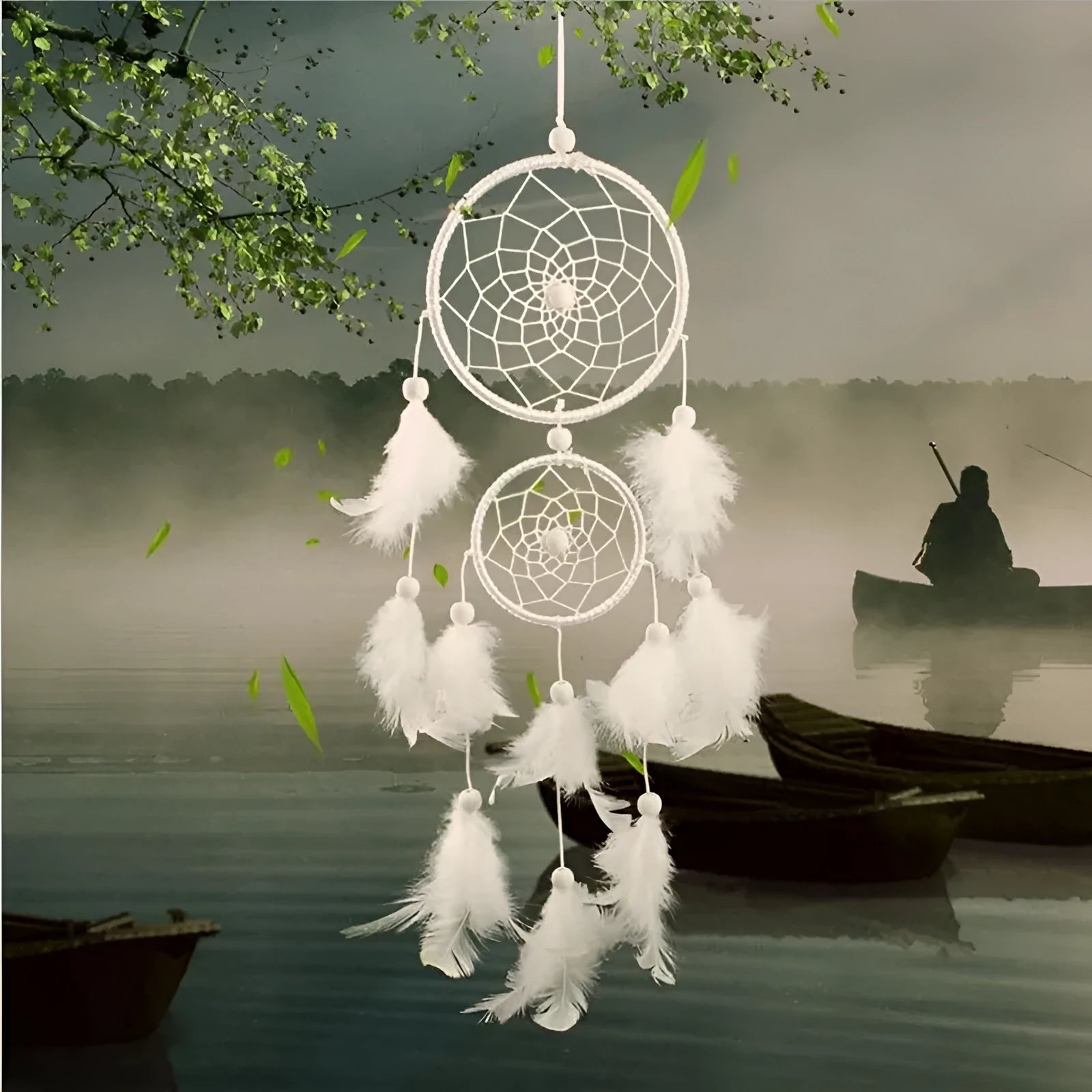 11cm long white European style decorative feathers for weddings and events.