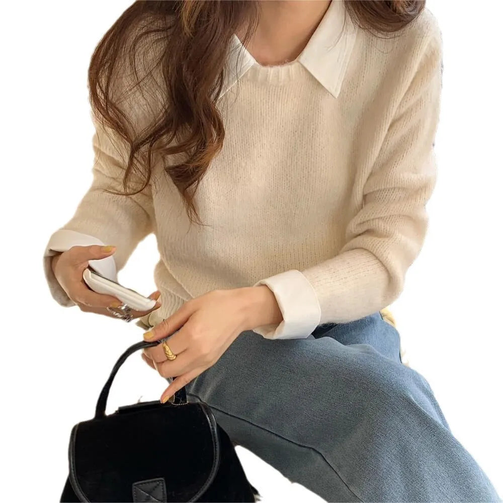 Women's loose fit knitwear top with contrast colour lapels in polyester fabric