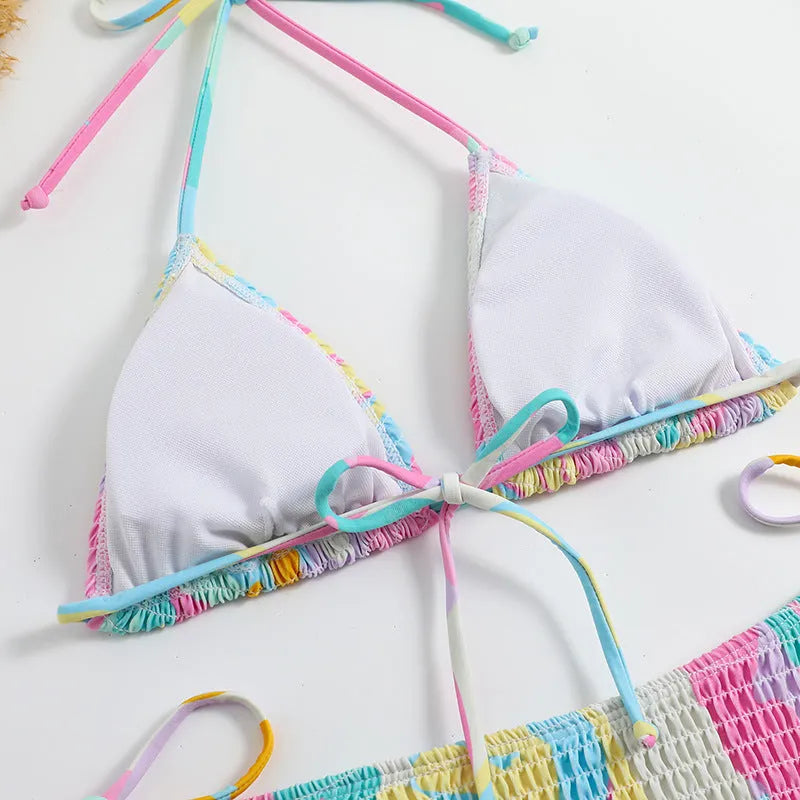 Women's multicolour floral gradient bikini with smocking detail in polyester fabric