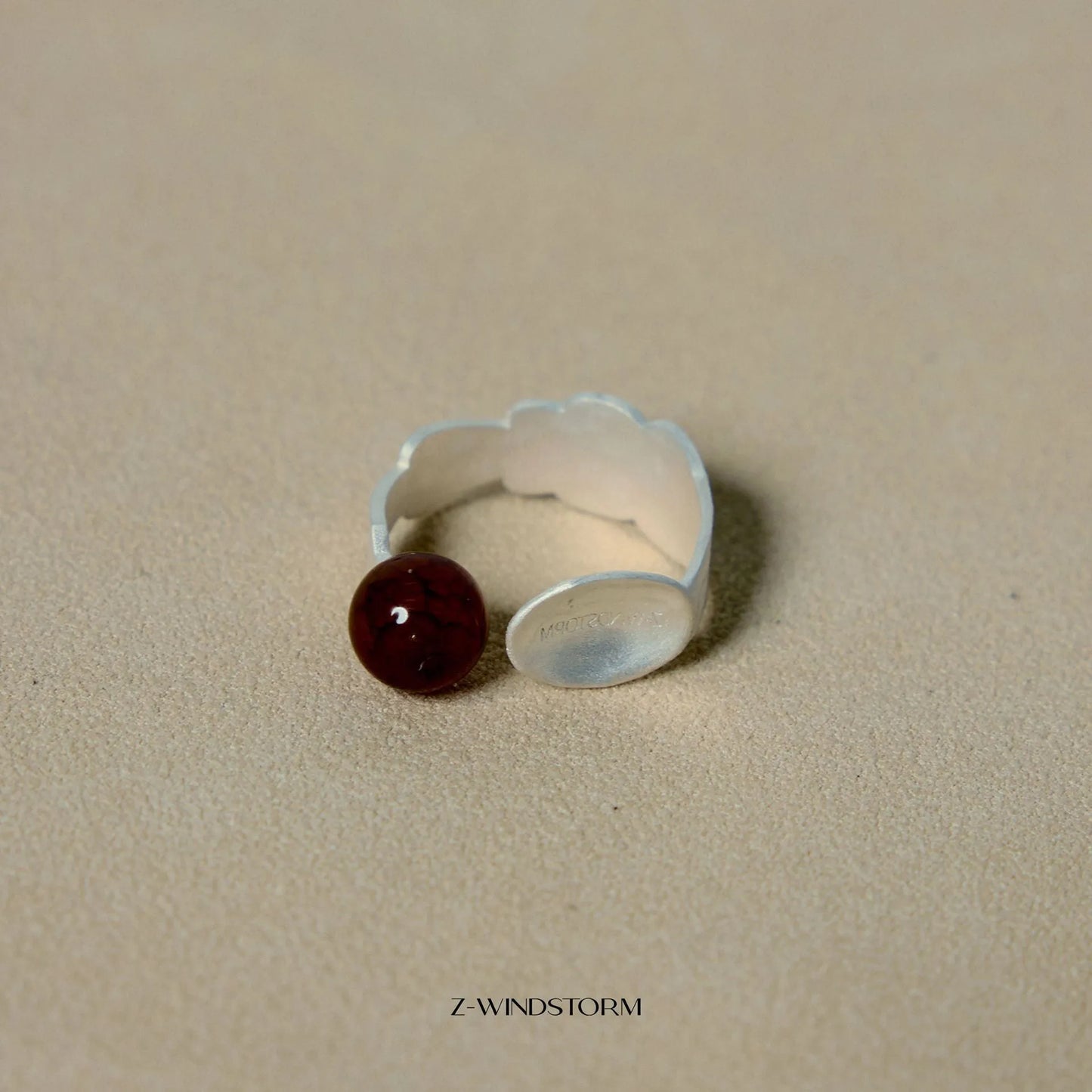 Small silver-tone stewed pork spoon shaped jewellery ring or bracelet with diamond design