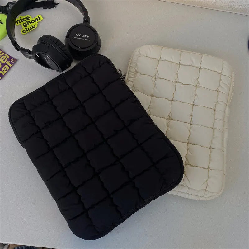 Nylon laptop bag with cloud cotton storage compartments in large capacity sizes for 11-inch, 13-14-inch, and 15-15.6-inch computers, available in black or white colour options for unisex use.