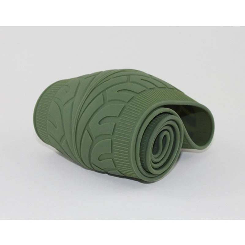 Anjiemei Silicone Steering Wheel Cover in various colours with crocodile pattern design