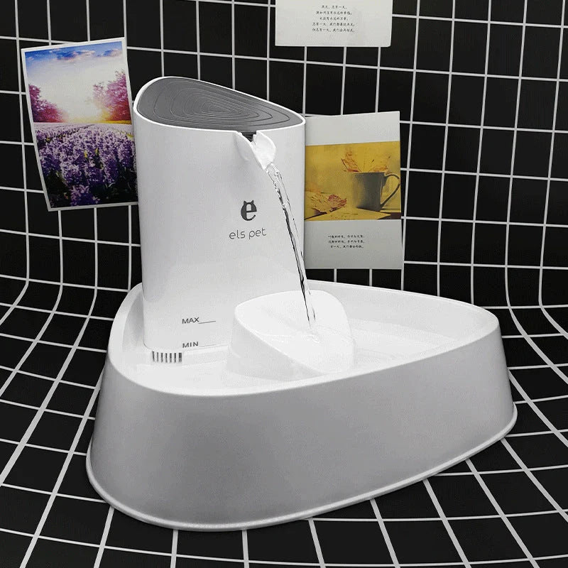 1.5L automatic pet water fountain with white plastic body and LED light