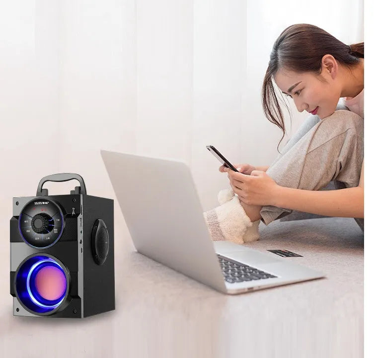 Portable mini home audio system with subwoofer, black colour, 1.2m cable, USB power input