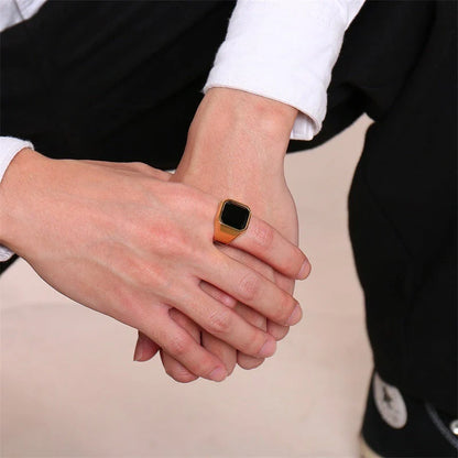 Men's stylish stainless steel black agate ring for a bold and sophisticated look
