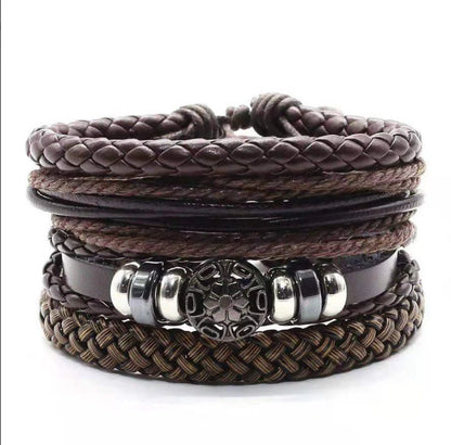 Men's vintage braided leather bracelet, a stylish and durable accessory for any occasion.