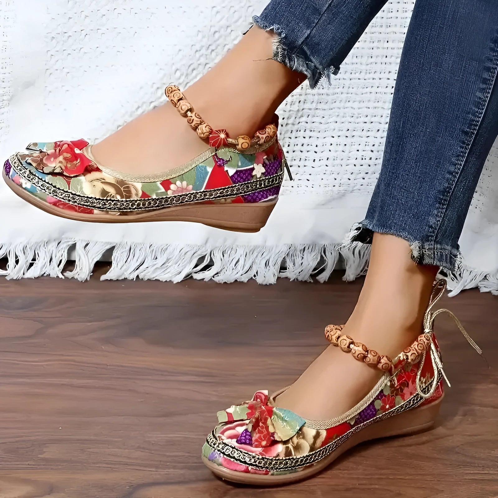 Women's black ethnic style platform sandals with cloth upper and PU sole