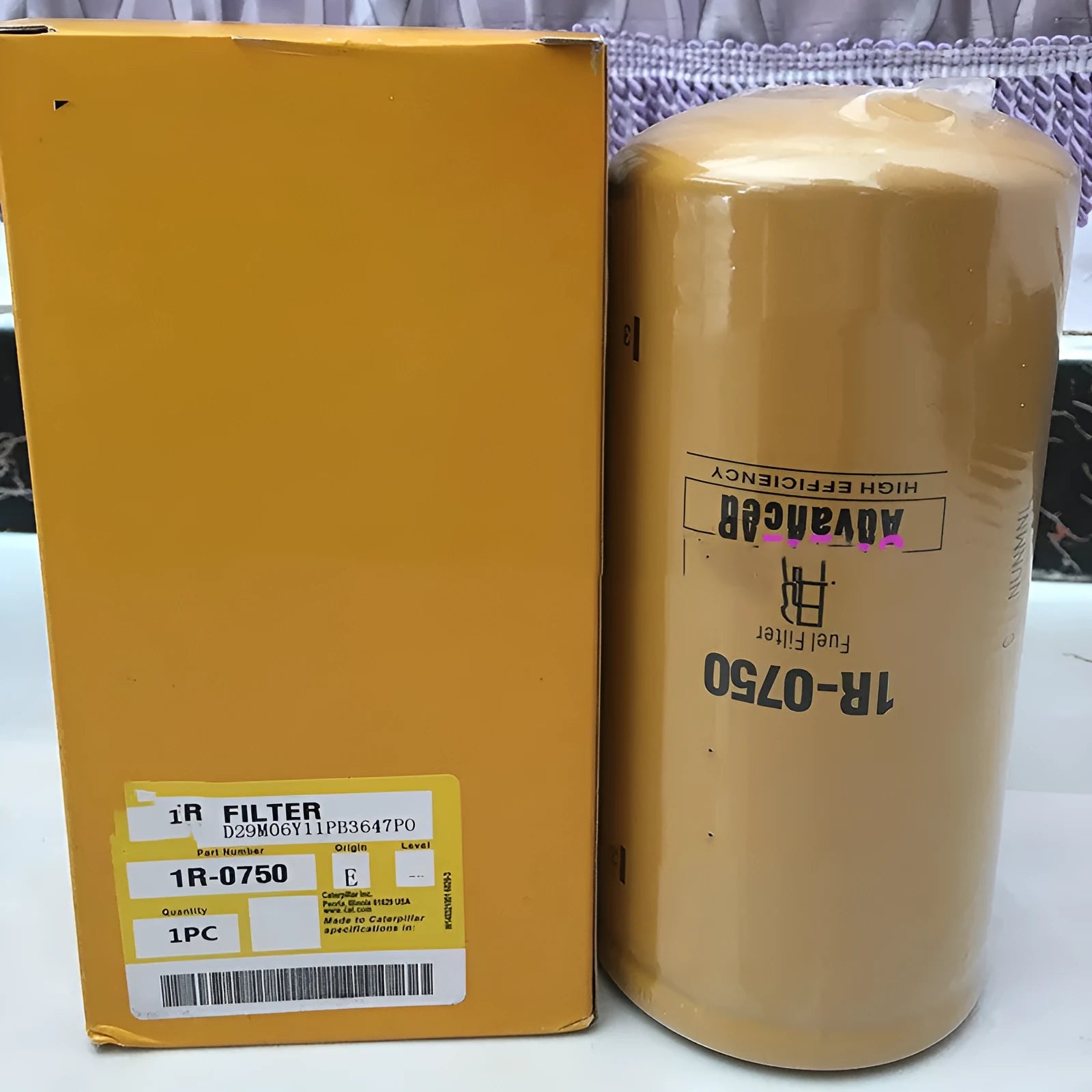 1R-0750 fuel filter element with filter paper construction for fuel oil systems
