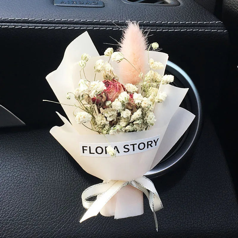 Dried flower car air freshener set with colourful bouquet and fragrance strips for air conditioning vents