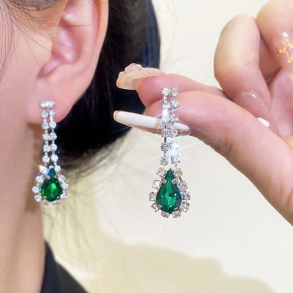 Rhinestone drop tassel necklace set with emerald alloy pendant and 51-80cm clavicle chain