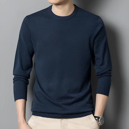 Men's heavy wool pullover sweater in light business style with fine yarn construction