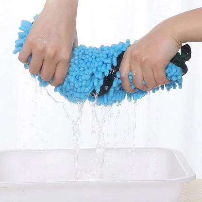 Premium pet towels made with super-absorbent chenille fibers for quick drying and convenient cleanup