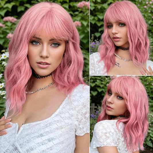 A short, curly wig with a water ripple effect inspired by European and American styles