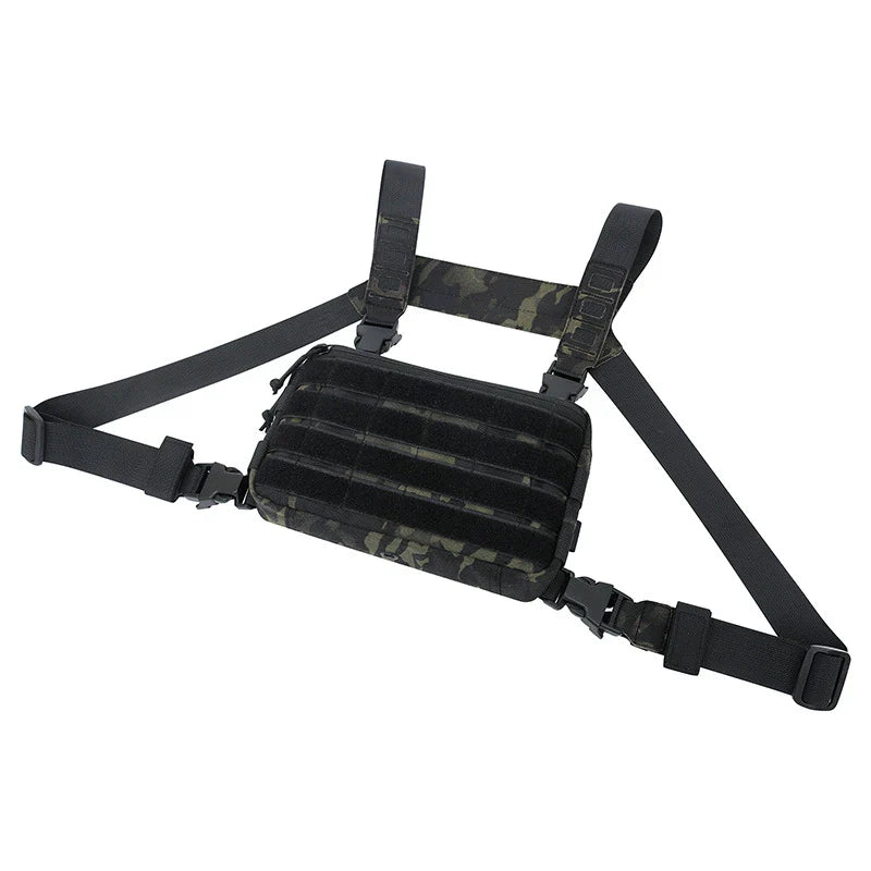 Protective Equipment Camouflage Light Combat Tactical Vest with double shoulder straps and less than 20L capacity