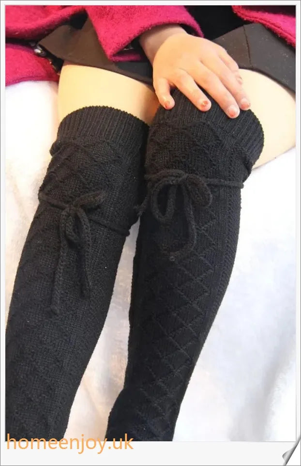 Autumn and winter over-the-knee high socks made of premium acrylic fabric for warmth and comfort