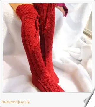 Autumn and winter over-the-knee high socks made of premium acrylic fabric for warmth and comfort