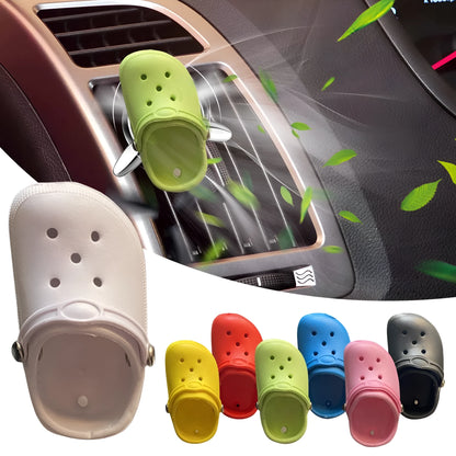 Car air vent clip-on aromatherapy diffuser with removable decorative shoes in seven colour options