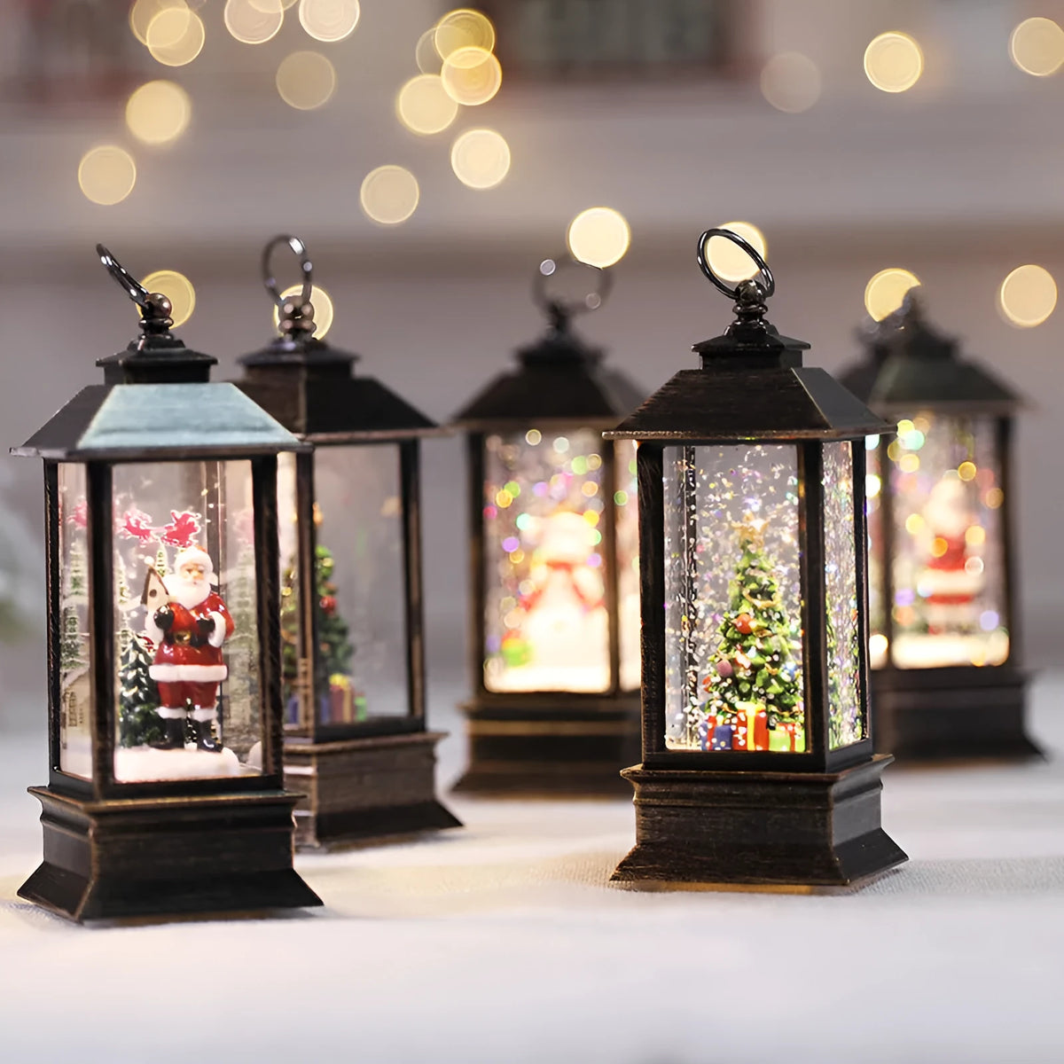 Christmas simulation LED flame small oil lamp, plastic square wind lamp, 5cm x 5cm x 13cm, with electronic light