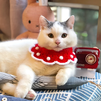 Cartoon pattern wool knitted collar for small pets in milk cotton with adjustable sizing
