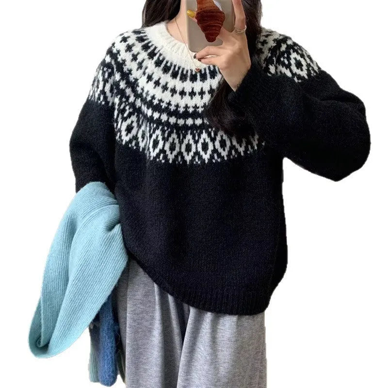 Round neck Christmas knitwear top in brown, red, or black with geometric pattern, long sleeves, loose fit, and 50cm length
